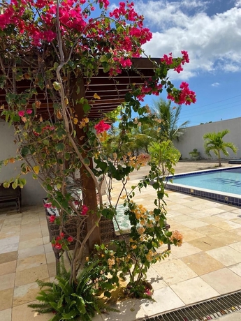 Imagen de la piscina del Hotel Pousada Ramilos - Praia. Foto 11