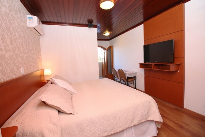 Imagen de la habitación del Hotel Pousada Recanto Almeida. Foto 34