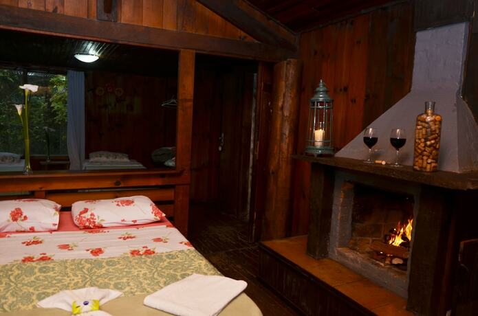 Imagen de la habitación del Hotel Pousada Recanto da Vov&oacute;. Foto 15