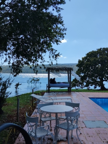 Imagen de la piscina del Hotel Pousada Recanto do Turvo. Foto 12