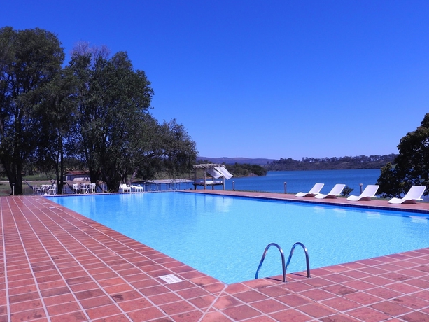 Imagen de la piscina del Hotel Pousada Recanto do Turvo. Foto 16