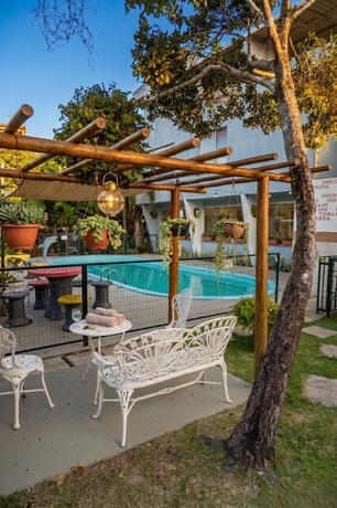 Imagen de la piscina del Hotel Pousada Recanto dos P&aacute;ssaros, Linhares. Foto 15