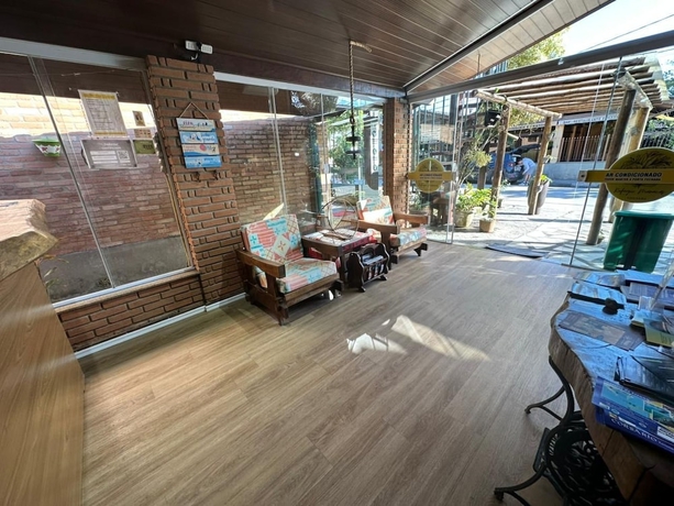 Imagen de los interiores del Hotel Pousada Ref&uacute;gio Manac&aacute;s, Ubatuba. Foto 16