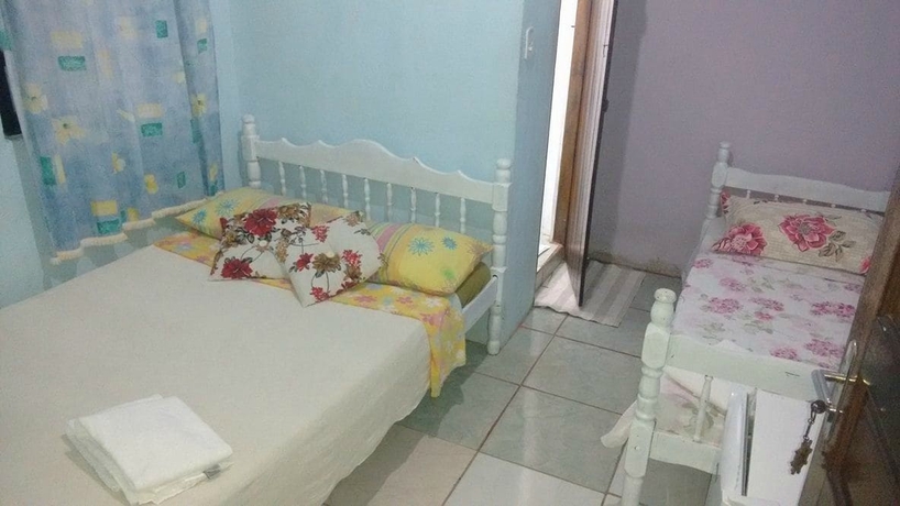 Imagen de la habitación del Hotel Pousada Requinte De Trindade. Foto 5