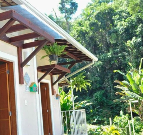 Imagen de la habitación del Hotel Pousada Reserva Penedo. Foto 10