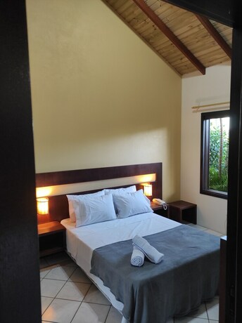 Imagen de la habitación del Hotel Pousada Rosa Studios. Foto 20