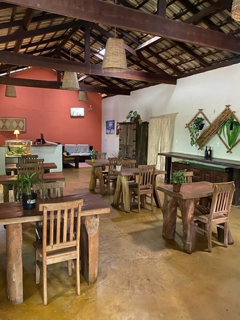 Imagen del bar/restaurante del Hotel Pousada Rota dos Macacos. Foto 2
