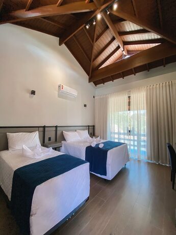 Imagen de la habitación del Hotel Pousada Saint Diniz. Foto 14