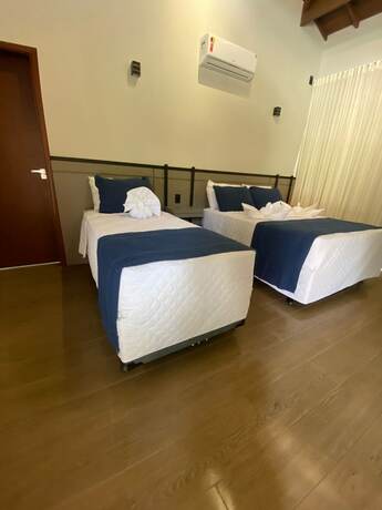Imagen de la habitación del Hotel Pousada Saint Diniz. Foto 16