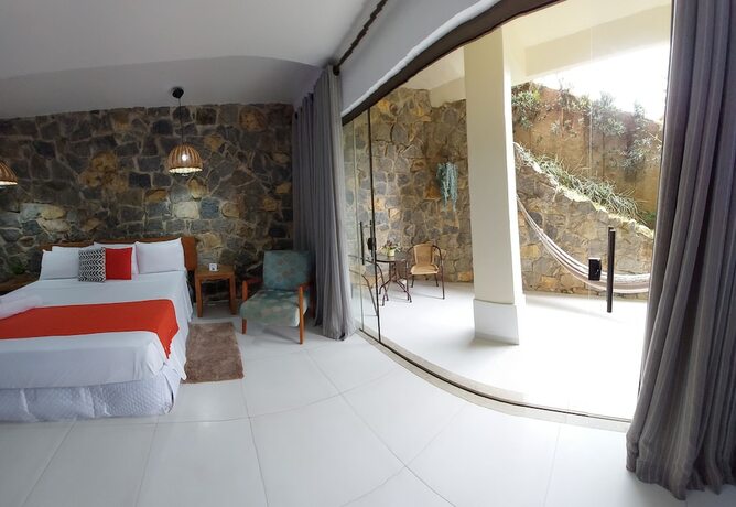 Imagen general del Hotel Pousada Santa Fe de Penedo, Itatiaia. Foto 7