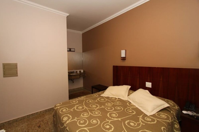 Imagen de la habitación del Hotel Pousada Santa Rita, Ribeir&atilde;o Preto. Foto 2