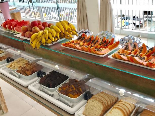 Imagen del bar/restaurante del Hotel Pousada Santos. Foto 5