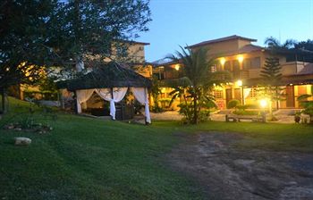 Imagen del bar/restaurante del Hotel Pousada Sarata Ferradura. Foto 6