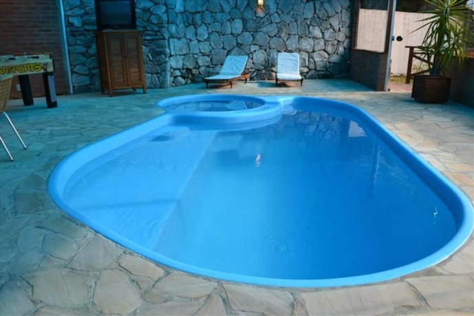 Imagen de la piscina del Hotel Pousada Serra Villena. Foto 15
