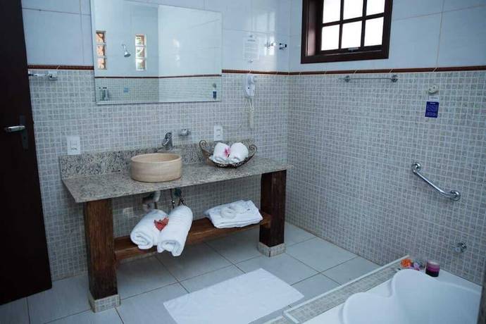 Imagen de la habitación del Hotel Pousada Shangri-la. Foto 4