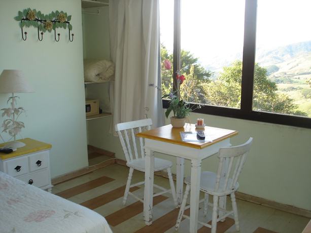 Imagen de la habitación del Hotel Pousada Shangri-la. Foto 18