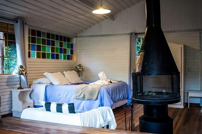 Imagen de la habitación del Hotel Pousada Solar D'arauc&aacute;ria. Foto 15