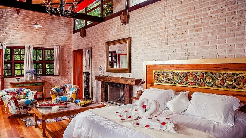 Imagen de la habitación del Hotel Pousada Solar D'arauc&aacute;ria. Foto 19
