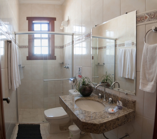 Imagen de la habitación del Hotel Pousada Solar Imperial. Foto 8