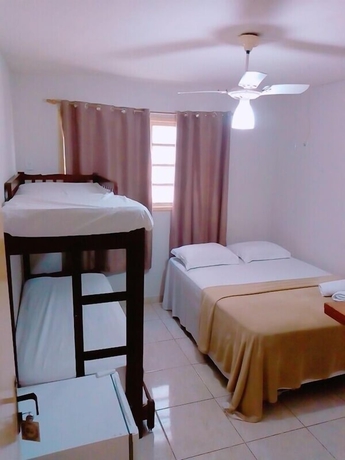 Imagen de la habitación del Hotel Pousada Solar de Lourdes. Foto 12