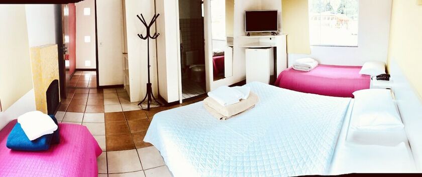 Imagen de la habitación del Hotel Pousada Suarez. Foto 17