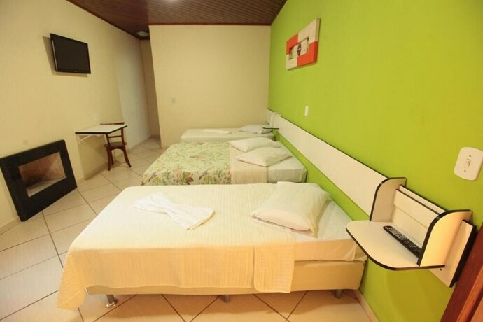 Imagen de la habitación del Hotel Pousada Suarez. Foto 22