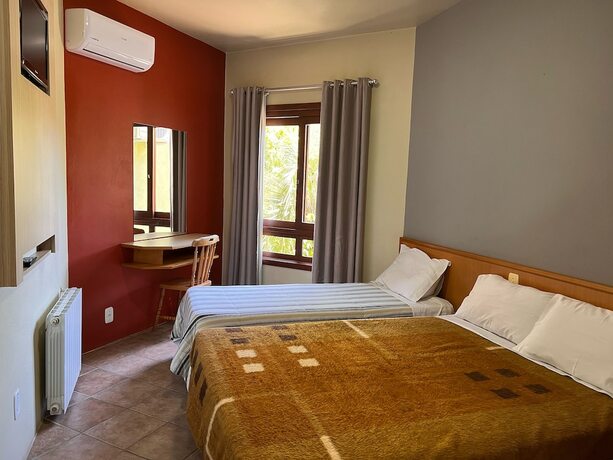 Imagen de la habitación del Hotel Pousada Su&iacute;&ccedil;a. Foto 14