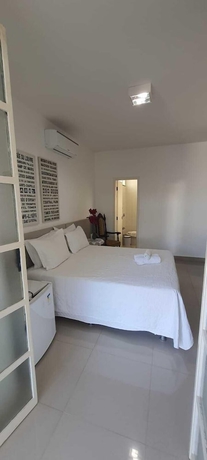 Imagen de la habitación del Hotel Pousada Su&iacute;tes do Lago. Foto 2