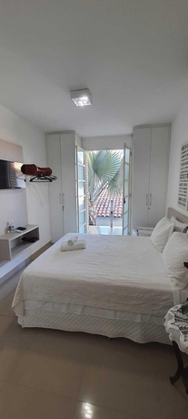 Imagen de la habitación del Hotel Pousada Su&iacute;tes do Lago. Foto 3