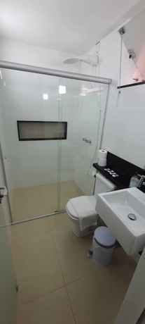 Imagen de la habitación del Hotel Pousada Su&iacute;tes do Lago. Foto 8