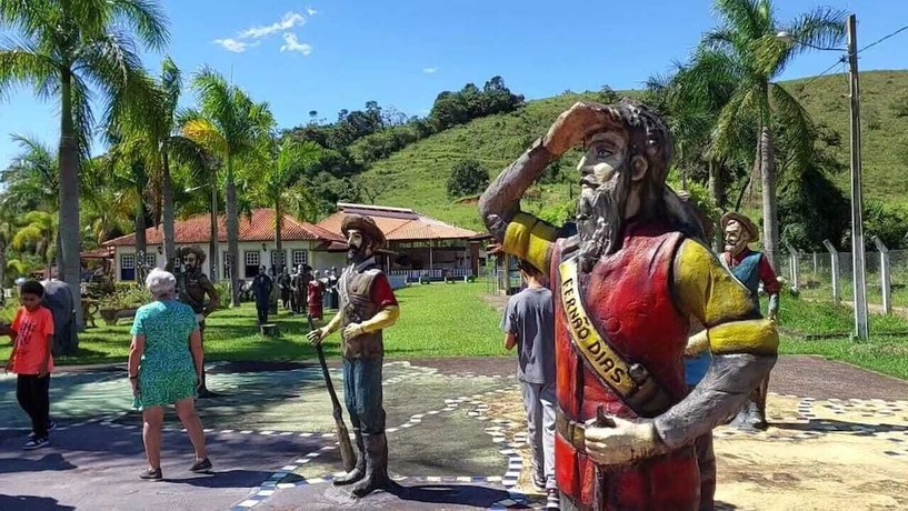 Imagen de los interiores del Hotel Pousada Tem&aacute;tica Estrada Real. Foto 12