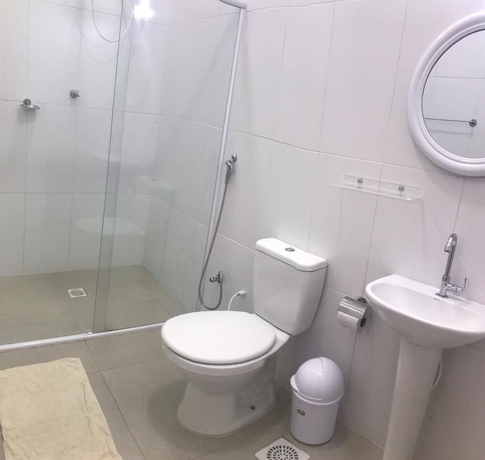 Imagen de la habitación del Hotel Pousada Tortugas. Foto 3