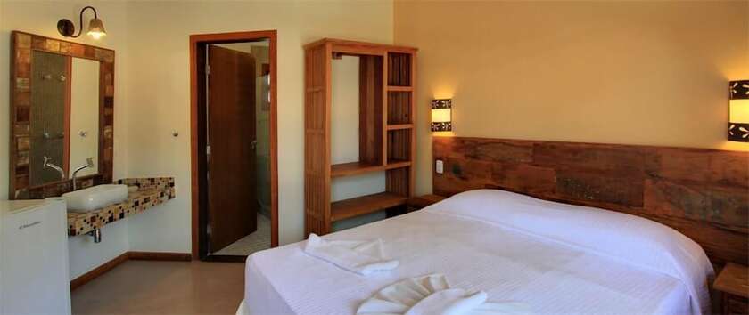Imagen de la habitación del Hotel Pousada Tupinamb&aacute;. Foto 17