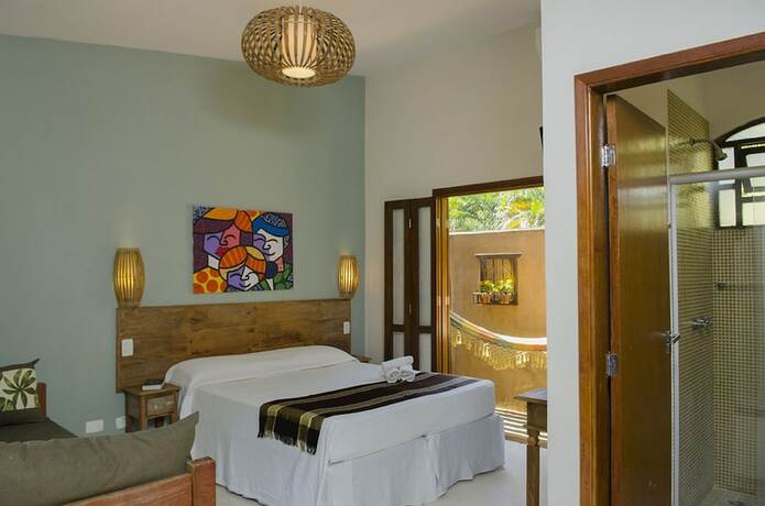 Imagen de la habitación del Hotel Pousada Tupinamb&aacute;. Foto 18