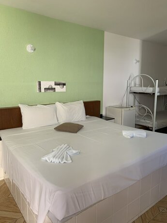 Imagen de la habitación del Hotel Pousada Vale da Montanha, Serra Negra. Foto 18