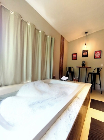 Imagen de la habitación del Hotel Pousada Valle dos P&aacute;ssaros. Foto 12