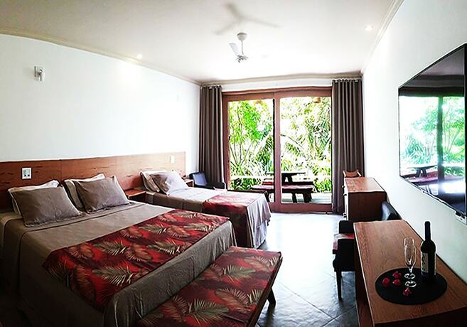 Imagen de la habitación del Hotel Pousada Vila Araticum Praia. Foto 12