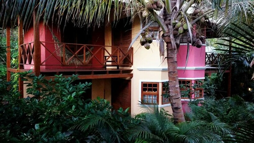 Imagen general del Hotel Pousada Vila Araticum Praia. Foto 10