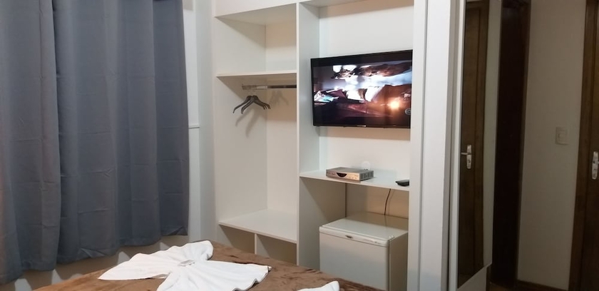 Imagen de la habitación del Hotel Pousada Vila Cezar Canela. Foto 5