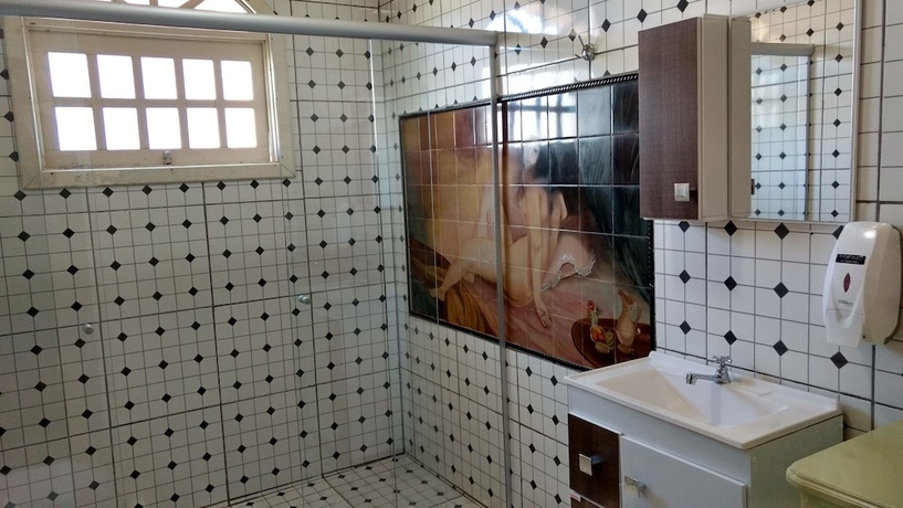 Imagen de la habitación del Hotel Pousada Vila Cezar Canela. Foto 14
