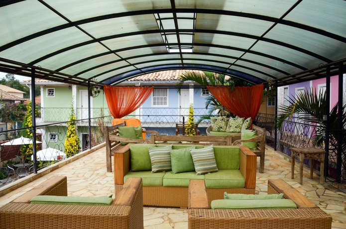 Imagen de los exteriores del Hotel Pousada Villa Alferes. Foto 17