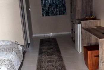 Imagen de la habitación del Hotel Pousada Villa It&aacute;lia, Ol&iacute;mpia. Foto 6