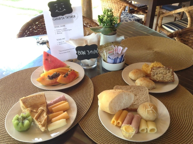 Imagen del bar/restaurante del Hotel Pousada Villa Maeva Itacimirim. Foto 5