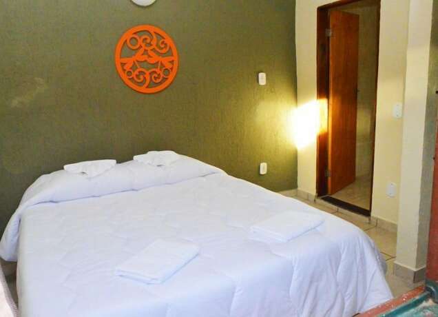 Imagen de la habitación del Hotel Pousada Villa Tr&ecirc;s, Serra Negra. Foto 15