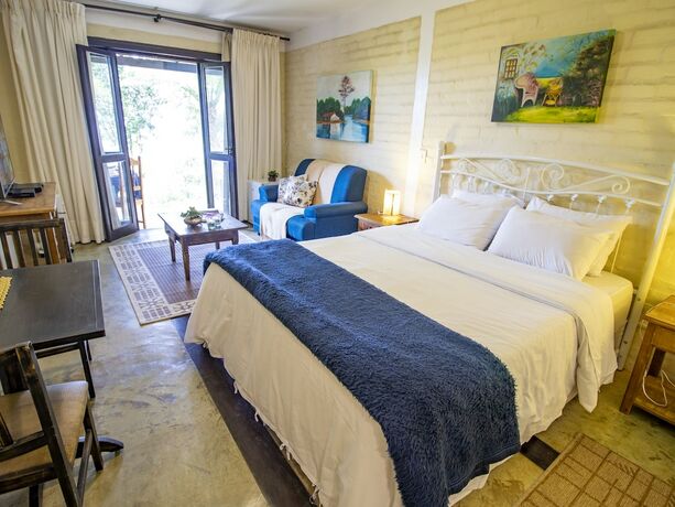 Imagen general del Hotel Pousada VillaSerrana. Foto 11