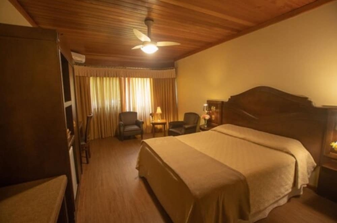 Imagen de la habitación del Hotel Pousada Vov&oacute; Carolina. Foto 7