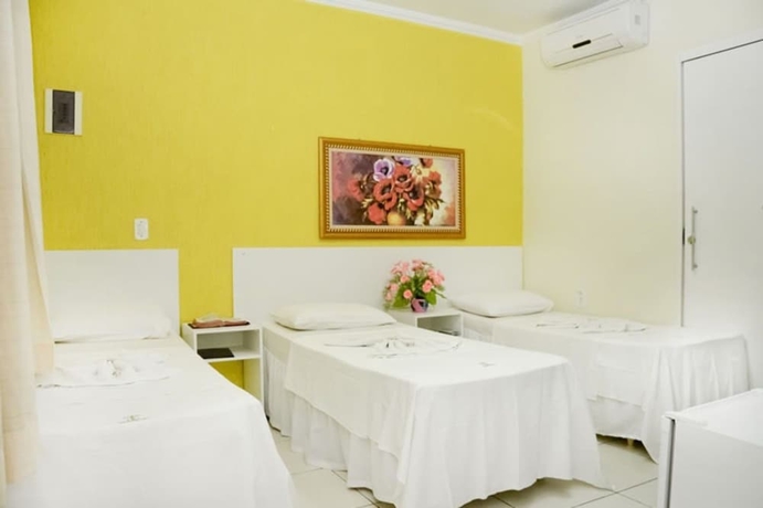 Imagen de la habitación del Hotel Pousada &acirc;ncora De Ouro. Foto 8