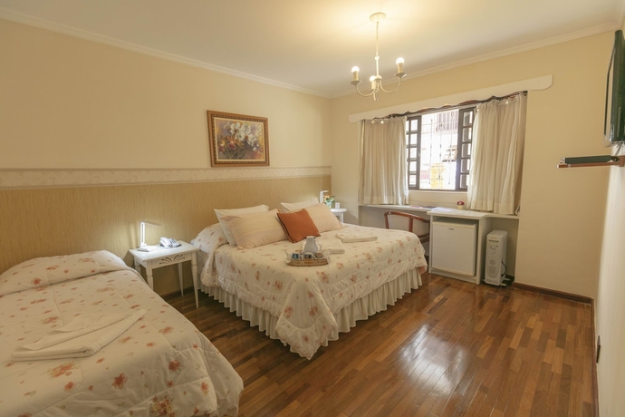 Imagen de la habitación del Hotel Pousada das Hort&ecirc;nsias, Campos do Jordao. Foto 5