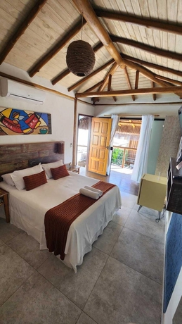 Imagen de la habitación del Hotel Pousada de Charme Emirados. Foto 9