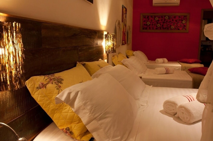 Imagen de la habitación del Hotel Pousada de Charme Emirados. Foto 11